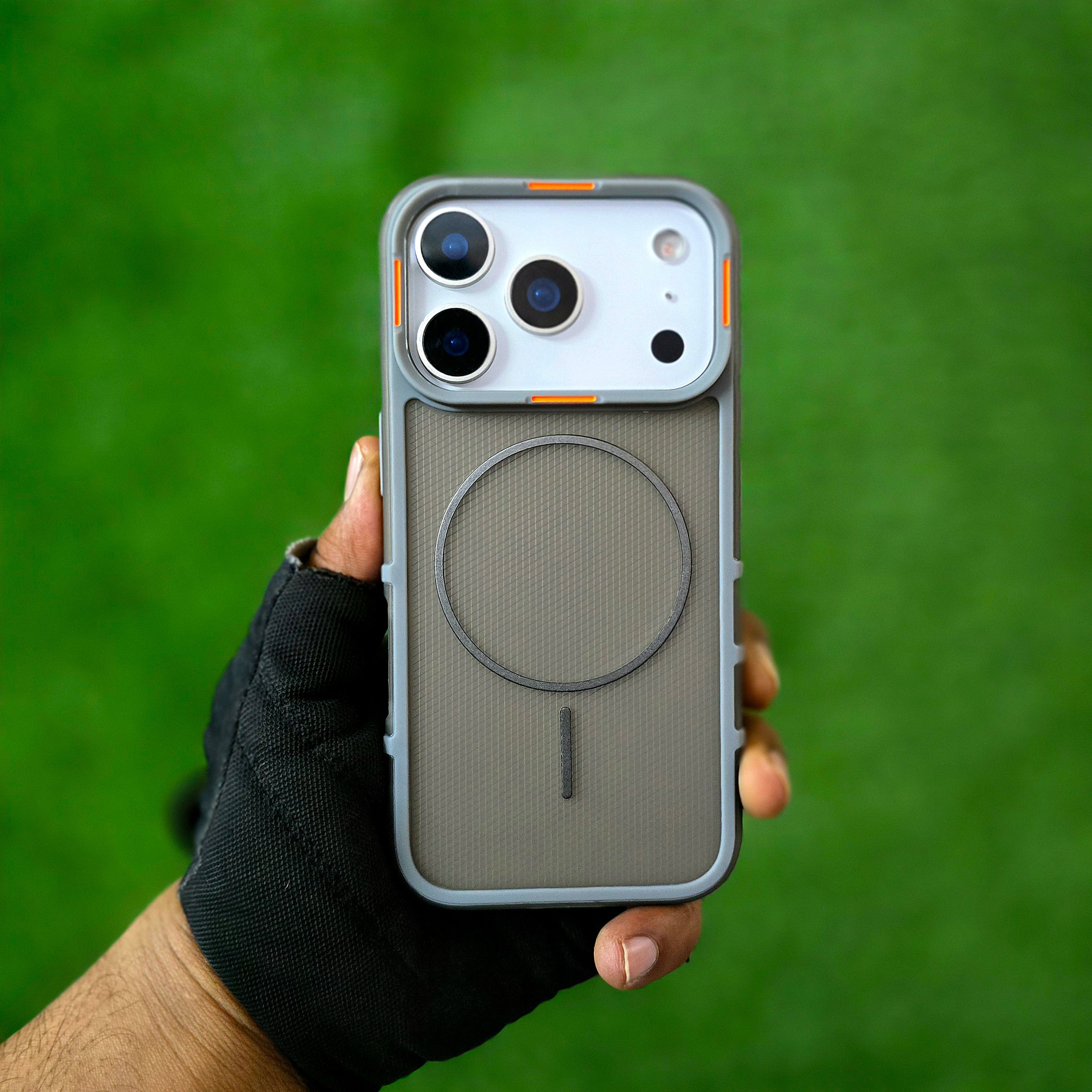 iPhone 17 Pro Hybrid Semi-Transparent Anti-Drop Back Cover with Magsafe - Grey